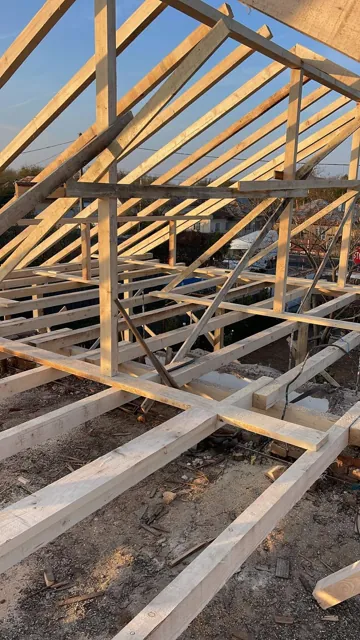 Detalii ale structurii din lemn — STEEL ROOF